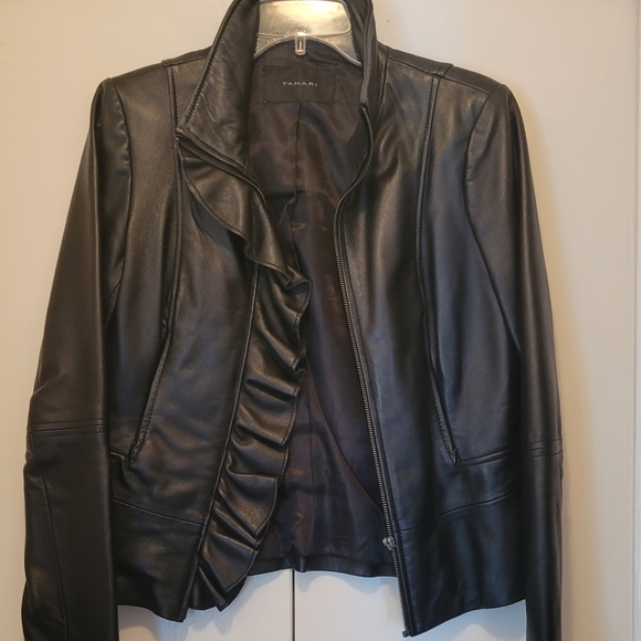 Tahari Jackets & Blazers - TAHARI WOMENS GENUINE LEATHER JACKET, SZ SMALL